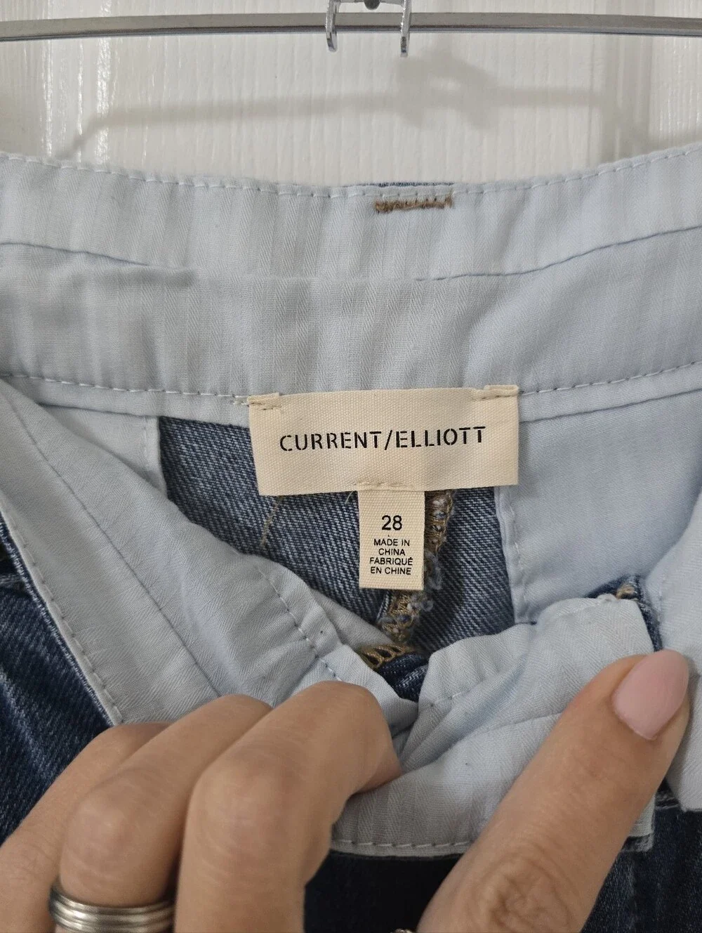 Current/Elliott Pleated Denim Shorts Size 28 NWT